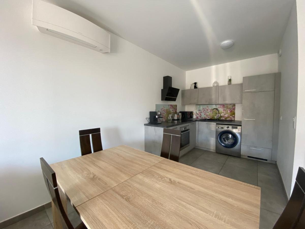 Appartement T2 De Standing Avec Parking A 250 Metres De La Plage, Route Des Sanguinaires, Ajaccio Ajaccio  Luaran gambar