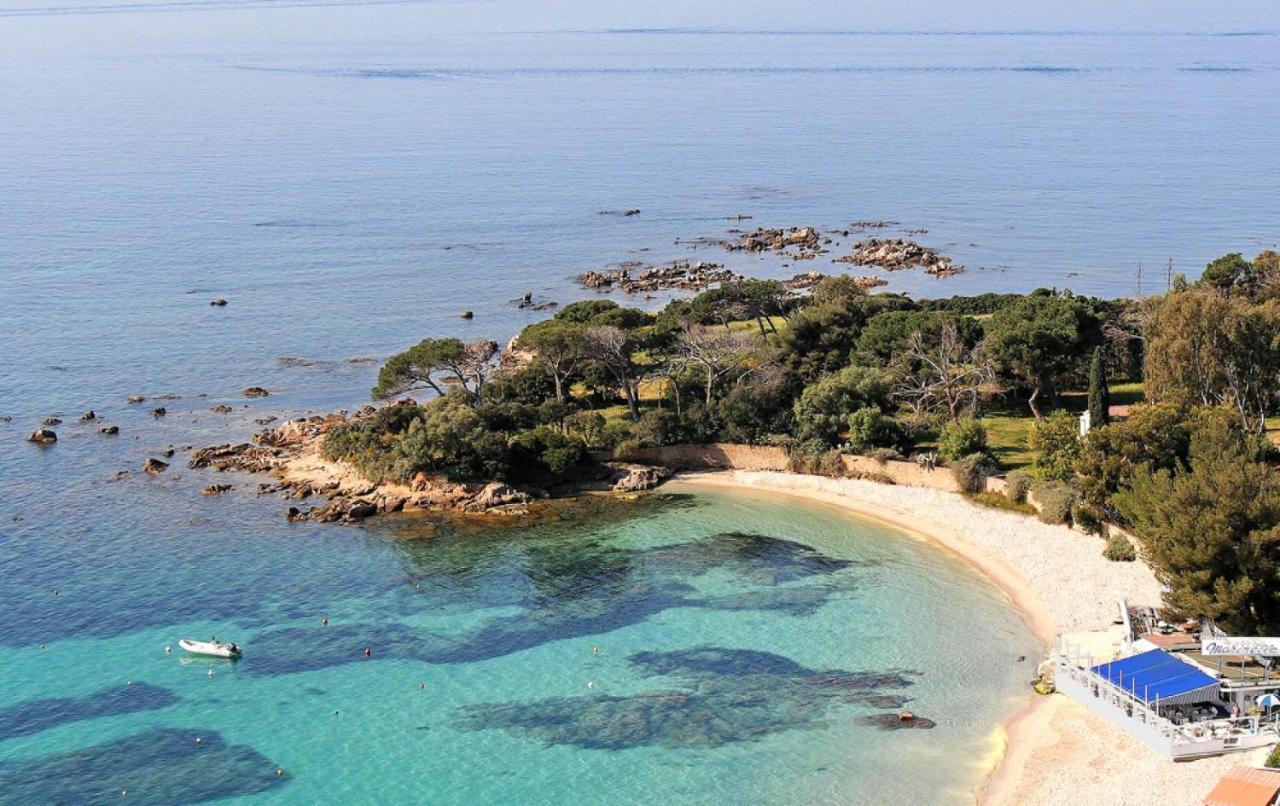 Appartement T2 De Standing Avec Parking A 250 Metres De La Plage, Route Des Sanguinaires, Ajaccio Ajaccio  Luaran gambar